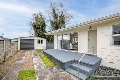 Photo of property in 25 Dalton Crescent, Dinsdale, Hamilton, 3204