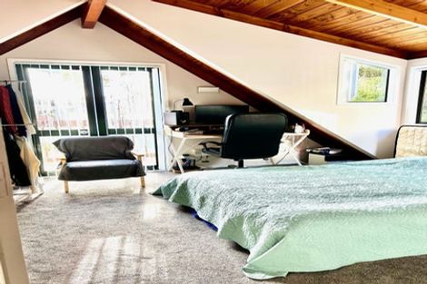 Photo of property in 13 Schnapper Rock Road, Greenhithe, Auckland, 0632