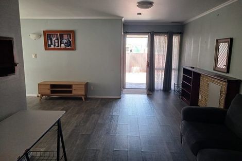 Photo of property in 668a Pioneer Highway, Highbury, Palmerston North, 4412