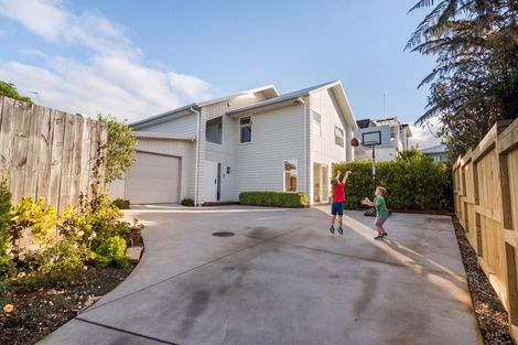 Photo of property in 45a Goods Road, Otumoetai, Tauranga, 3110