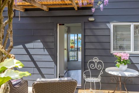 Photo of property in 9 Sunlight Promenade, Snells Beach, 0920