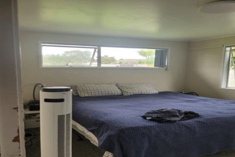 Photo of property in 6 Karina Place, Glen Eden, Auckland, 0602