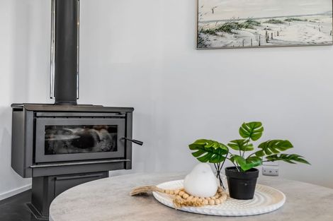 Photo of property in 1/43 Vagues Road, Northcote, Christchurch, 8052