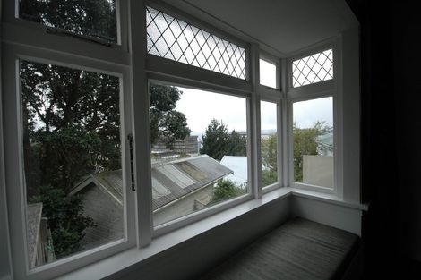 Photo of property in 66 Kelburn Parade, Kelburn, Wellington, 6012