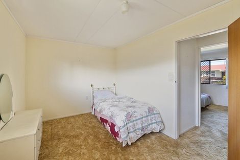 Photo of property in 15b Hadfield Street, Otaki, 5512