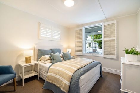 Photo of property in 17 Anne Street, Devonport, Auckland, 0624