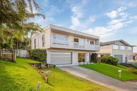 Photo of property in 10 Coromandel Crescent, Mairangi Bay, Auckland, 0630