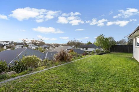 Photo of property in 38 Madison Terrace, Silverdale, 0932