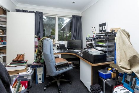 Photo of property in 71 Lauderdale Road, Birkdale, Auckland, 0626