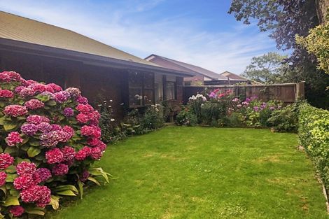 Photo of property in 2/13 Abberley Crescent, St Albans, Christchurch, 8014