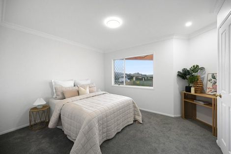 Photo of property in 33 Bartholomew Drive, Nawton, Hamilton, 3200