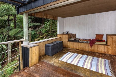 Photo of property in 16 Major Bridge Drive, Russell, 0272