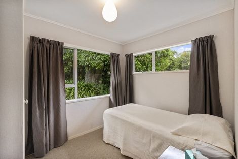 Photo of property in 22 Karu Crescent, Waikanae, 5036