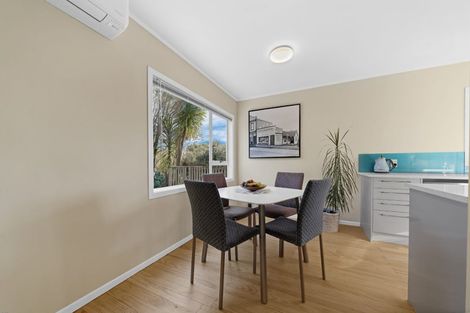 Photo of property in 107 Birkdale Road, Birkdale, Auckland, 0626