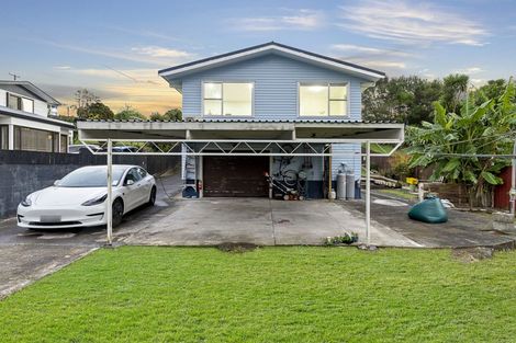 Photo of property in 23 Epping Road, Henderson, Auckland, 0610
