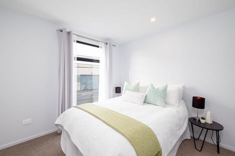 Photo of property in 4/10 New Brighton Road, Shirley, Christchurch, 8061