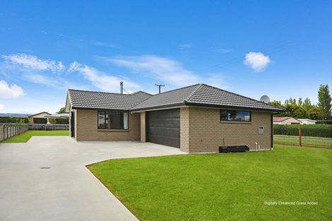 Photo of property in 149 Seaward Road, Edendale, 9825