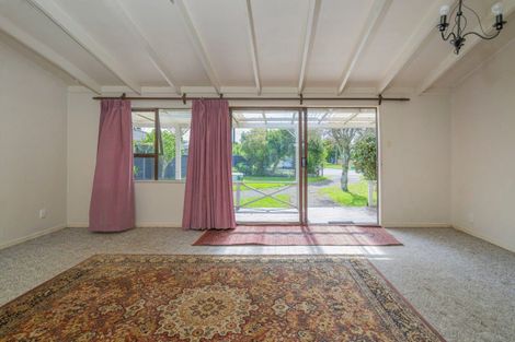 Photo of property in 20 Annette Place, Whitianga, 3510