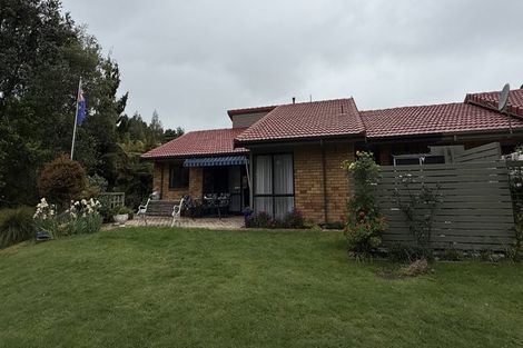 Photo of property in 26 Cheltenham Close, Flagstaff, Hamilton, 3210