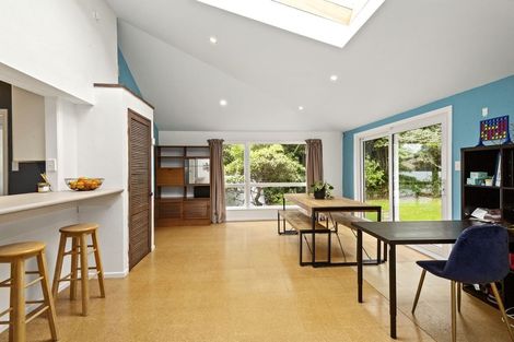 Photo of property in 1 Westhaven Drive, Tawa, Wellington, 5028