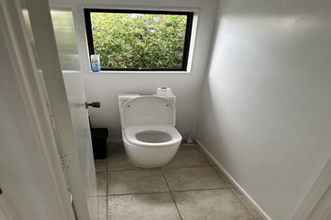 Photo of property in 29 Whitford Road, Howick, Auckland, 2014