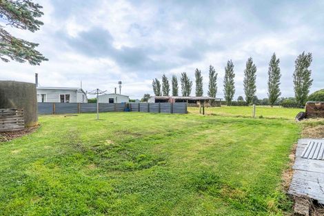 Photo of property in 98 Ryal Bush-wallacetown Road, Ryal Bush, Invercargill, 9876