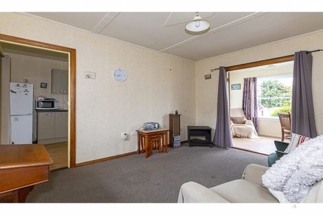 Photo of property in 28 Augustine Street, Waimate, 7924