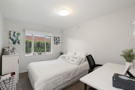 Photo of property in 48 Coolspring Way, Redwood, Christchurch, 8051