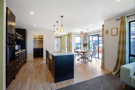 Photo of property in 43 Chris Drive, Rolleston, 7614