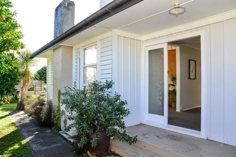 Photo of property in 49 English Street, St Andrews, Hamilton, 3200