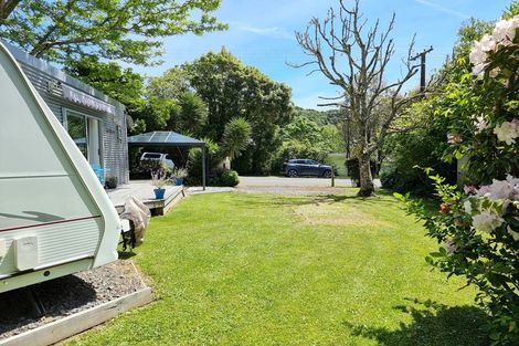 Photo of property in 9 Milton Terrace, Picton, 7220