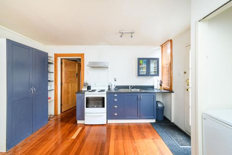 Photo of property in 348 College Street, West End, Palmerston North, 4410