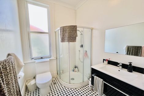 Photo of property in 58 Majoribanks Street, Mount Victoria, Wellington, 6011