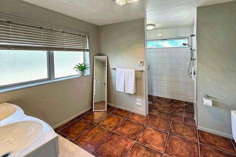 Photo of property in 17 Tarbottons Road, Tinwald, Ashburton, 7700