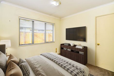 Photo of property in 28 Taka Street, Takanini, 2112