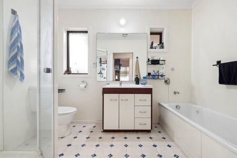 Photo of property in 15 Manse Road, Pahurehure, Papakura, 2113
