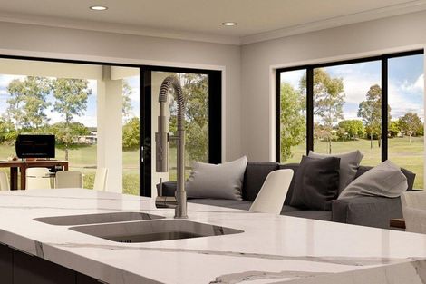 Photo of property in 6 Manaakitia Road, Karaka, 2124