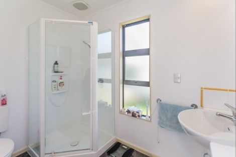 Photo of property in 1 Corfe Castle Lane, Levin, 5510