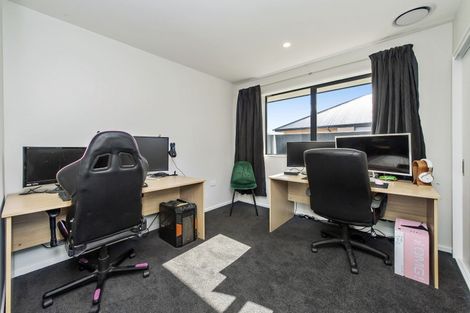 Photo of property in 8 Flock Street, Rolleston, 7615