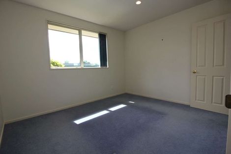 Photo of property in 17 Durrell Way, Rolleston, 7614