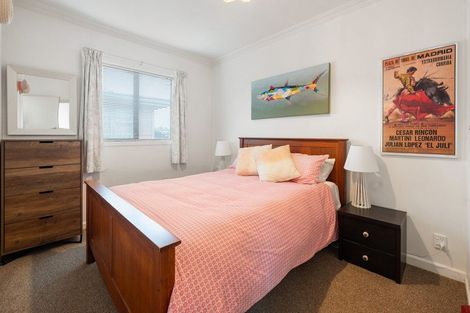 Photo of property in 100 Rangatira Drive, Mangakino, 3421