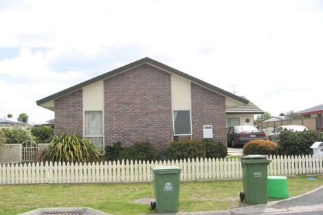 Photo of property in 21 Crisp Drive, Papamoa Beach, Papamoa, 3118