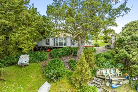 Photo of property in 429 Heatley Road, Whakapirau, Maungaturoto, 0583