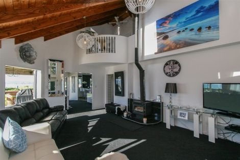 Photo of property in 129 Turangi Road Lower, Motunui, Waitara, 4383