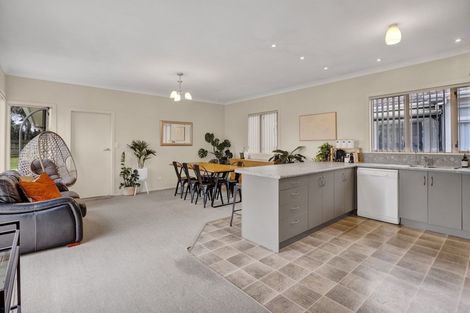 Photo of property in 247 Coronation Avenue, Welbourn, New Plymouth, 4310