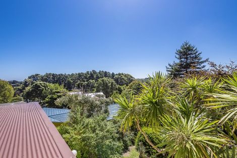 Photo of property in 72 Leinster Avenue, Raumati South, Paraparaumu, 5032