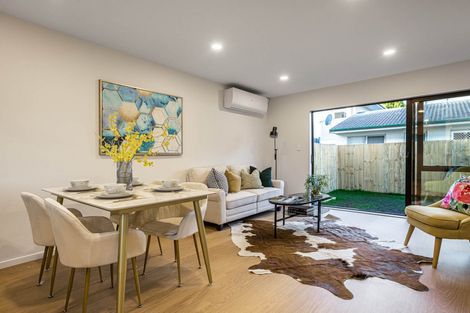 Photo of property in 4/36 Edmonton Road, Henderson, Auckland, 0612