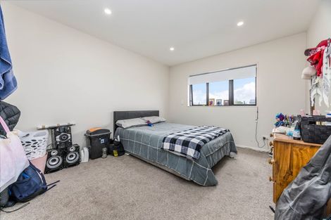 Photo of property in 33a Clendon Avenue, Papatoetoe, Auckland, 2025
