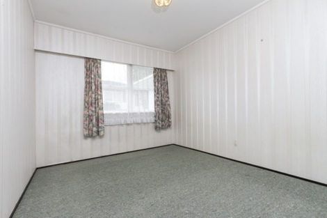 Photo of property in 13 Paulange Place, Pakuranga Heights, Auckland, 2010