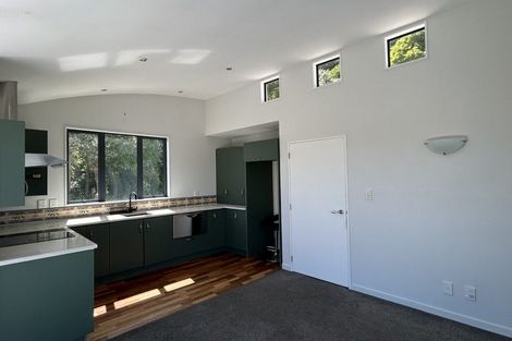 Photo of property in 59a Mana View Road, Paremata, Porirua, 5026